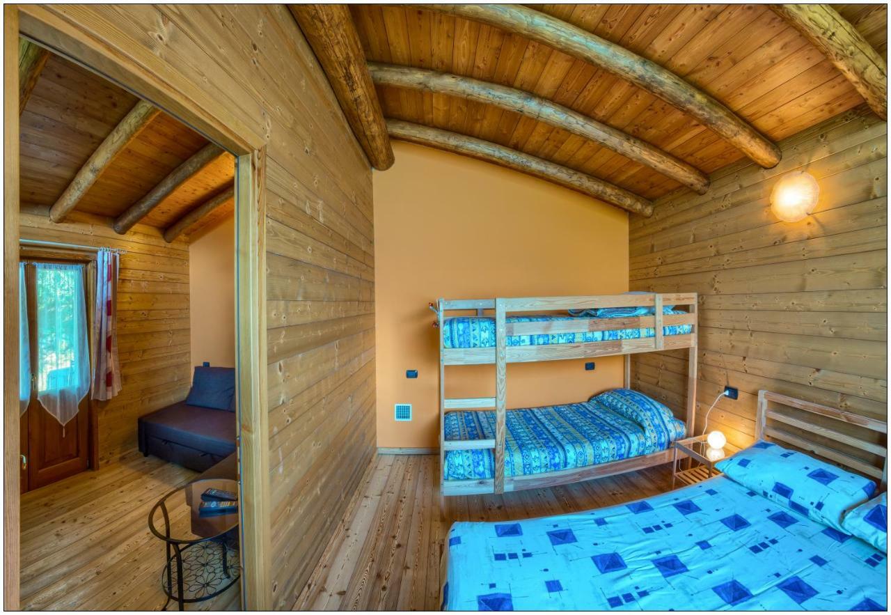 Fantastica Casa Poppo Apartment Bellano Luaran gambar